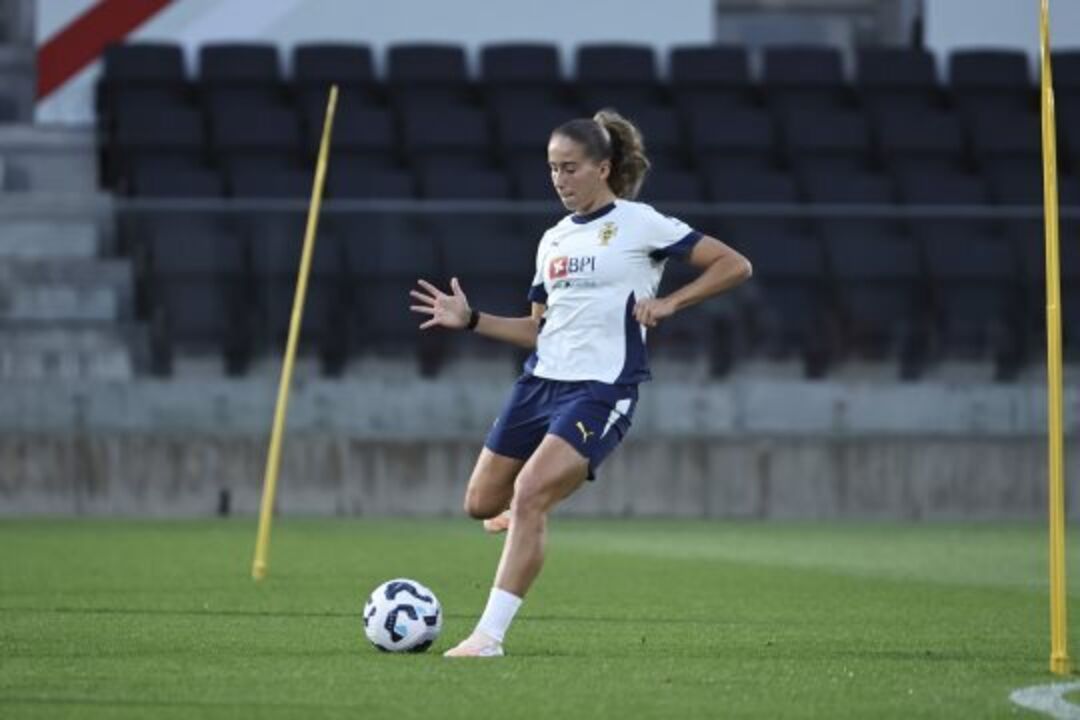 Carolina Santiago confiante na estreia pela Seleção Nacional feminina nos EUA