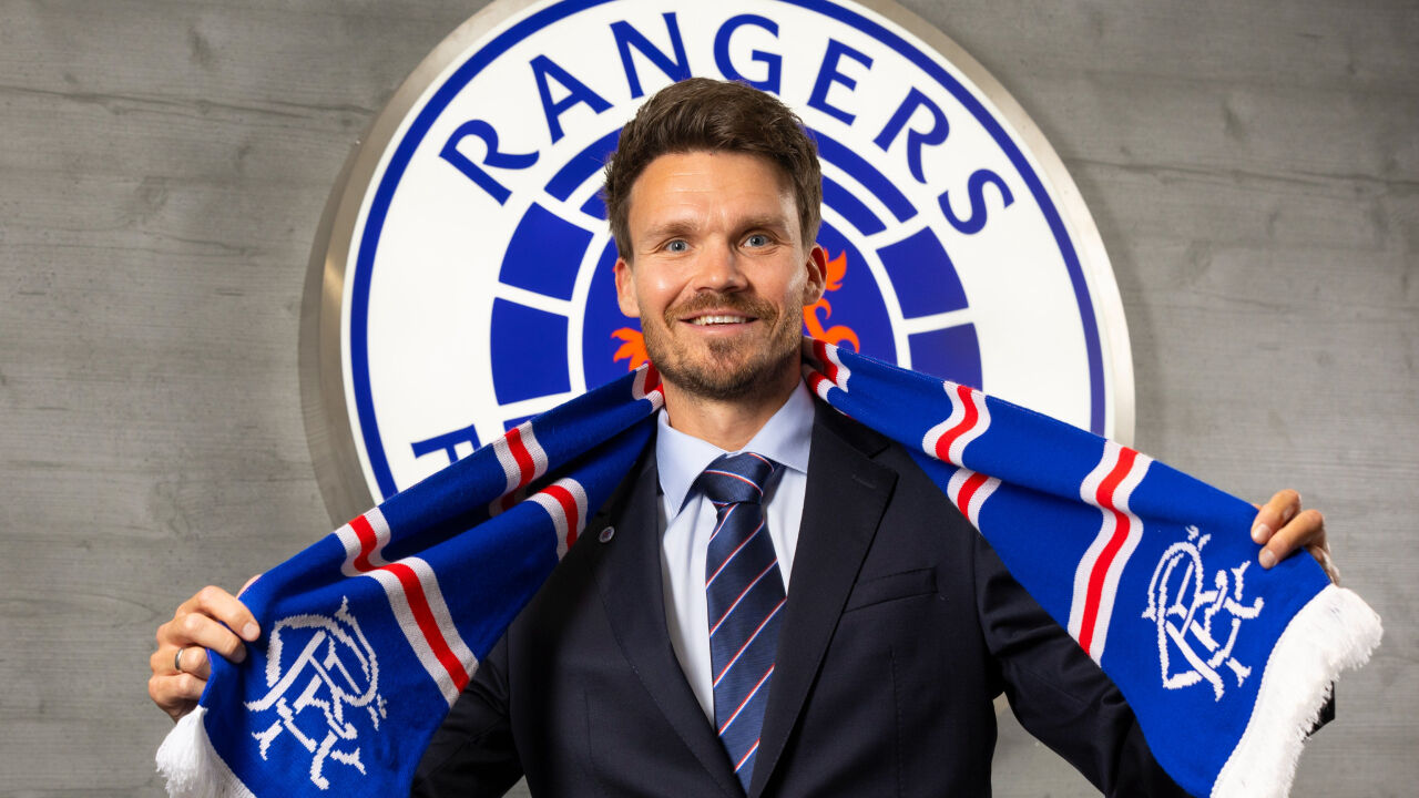 Danny Rohl apresentado no Rangers