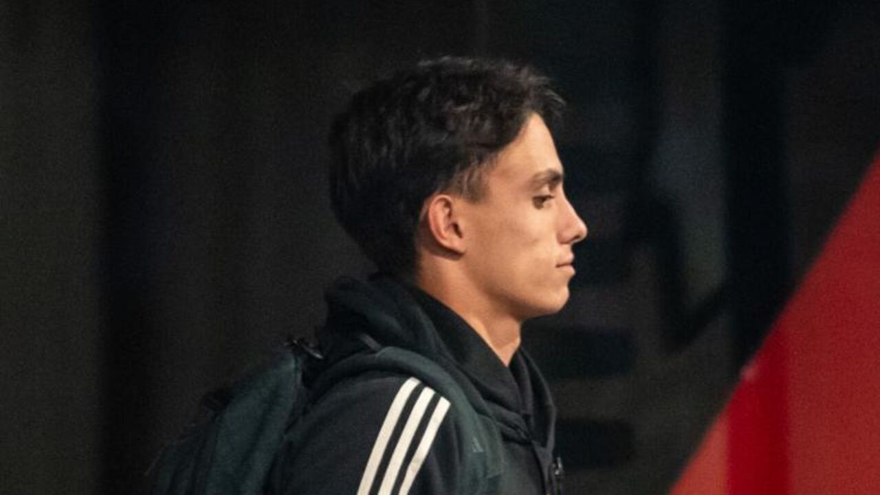 João Rego prefere jogar como médio ofensivo e admira Mourinho e Di María