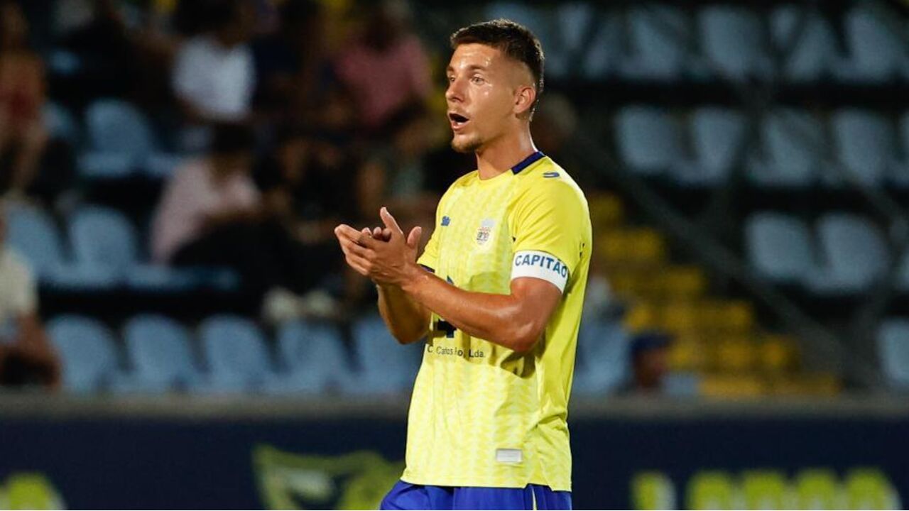 Jose Fontán volta às opções do Arouca para jogo com o Benfica