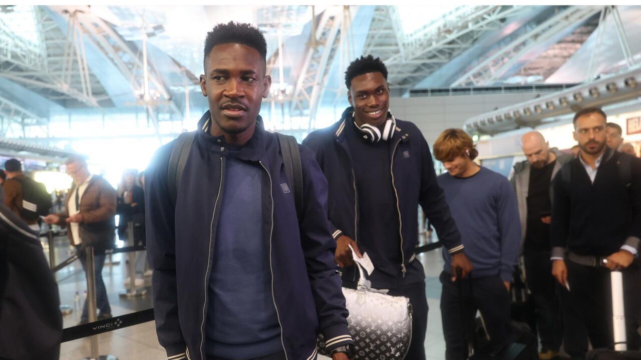Farioli convoca 24 jogadores, incluindo Zaidu, para estágio em Inglaterra