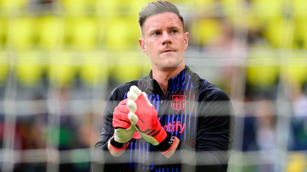 Ter Stegen volta aos treinos em dezembro