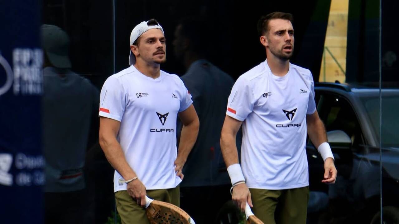 Miguel Deus e Nuno Deus entraram em ação frente à seleção sueca