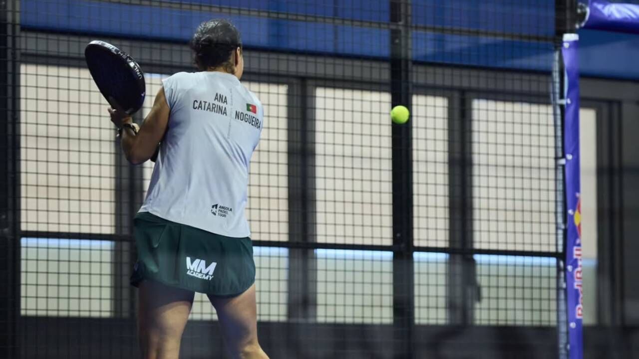 Ana Catarina Nogueira em ação pela Seleção Nacional