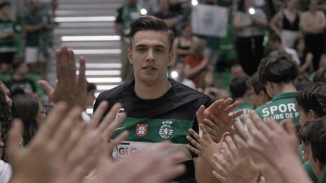 Kiko Costa integra o Sete Ideal após marcar 9 golos pelo Sporting frente ao Kolstad