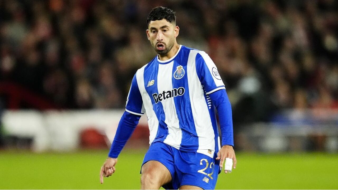 Alan Varela frente ao Nottingham Forest