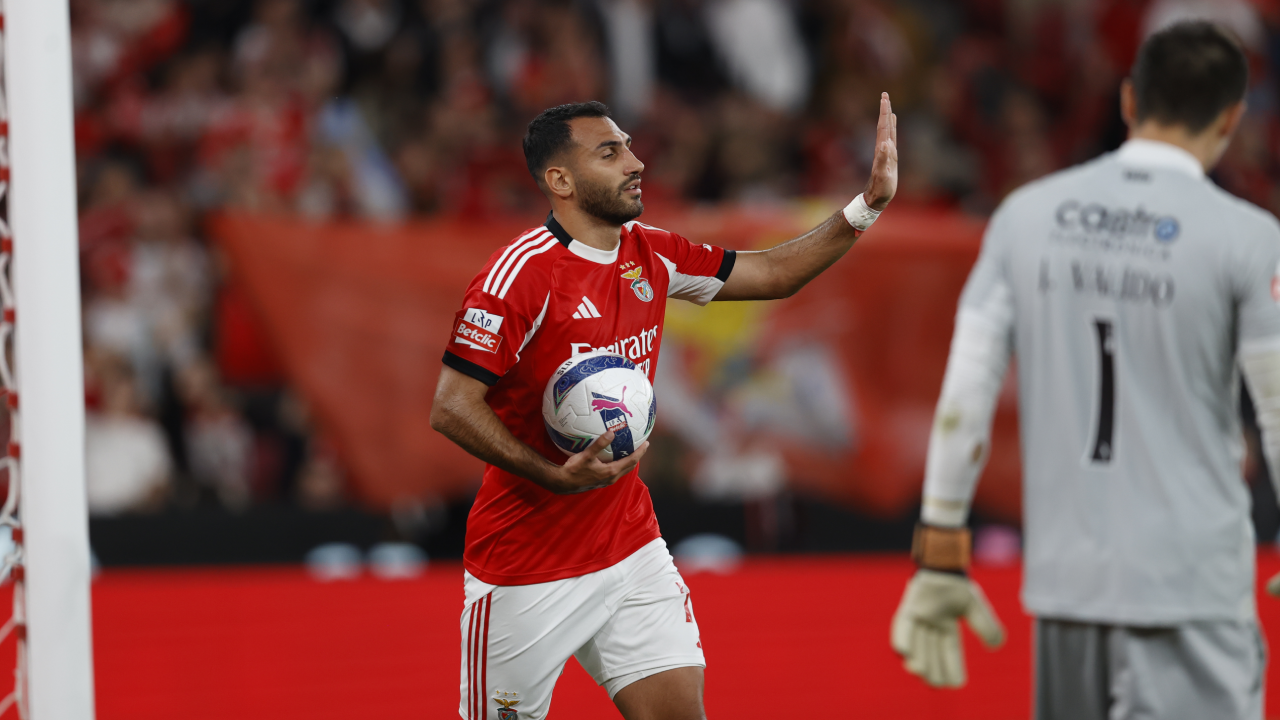 Pavlidis marcou três frente ao Arouca