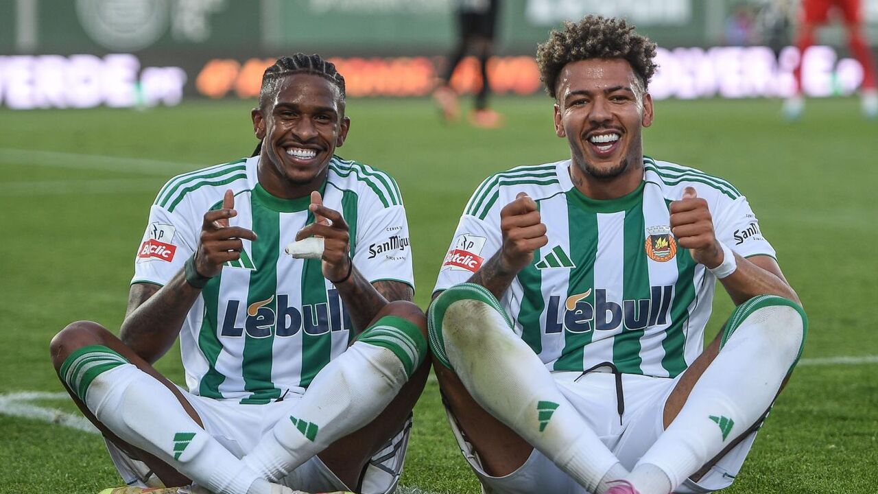Dupla Clayton e André Luiz continua a dar cartas no Rio Ave