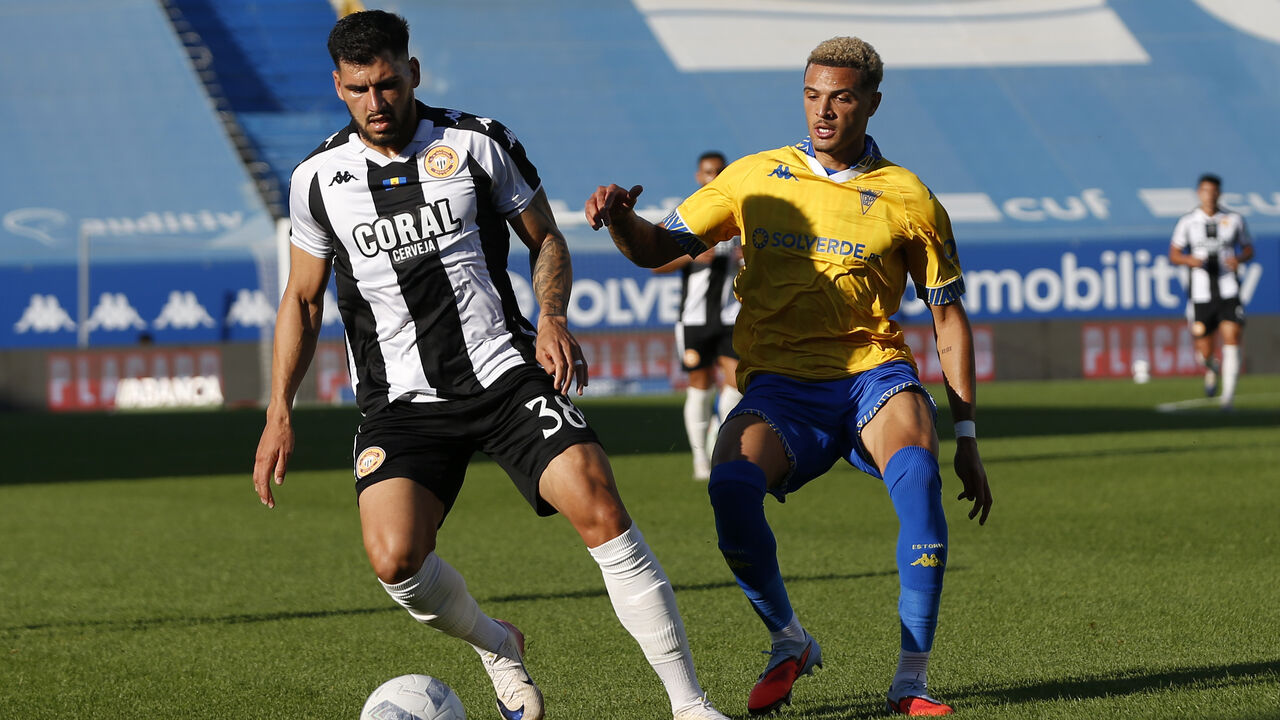 Tsoungui no centro da defesa após estreia na Liga contra o Nacional