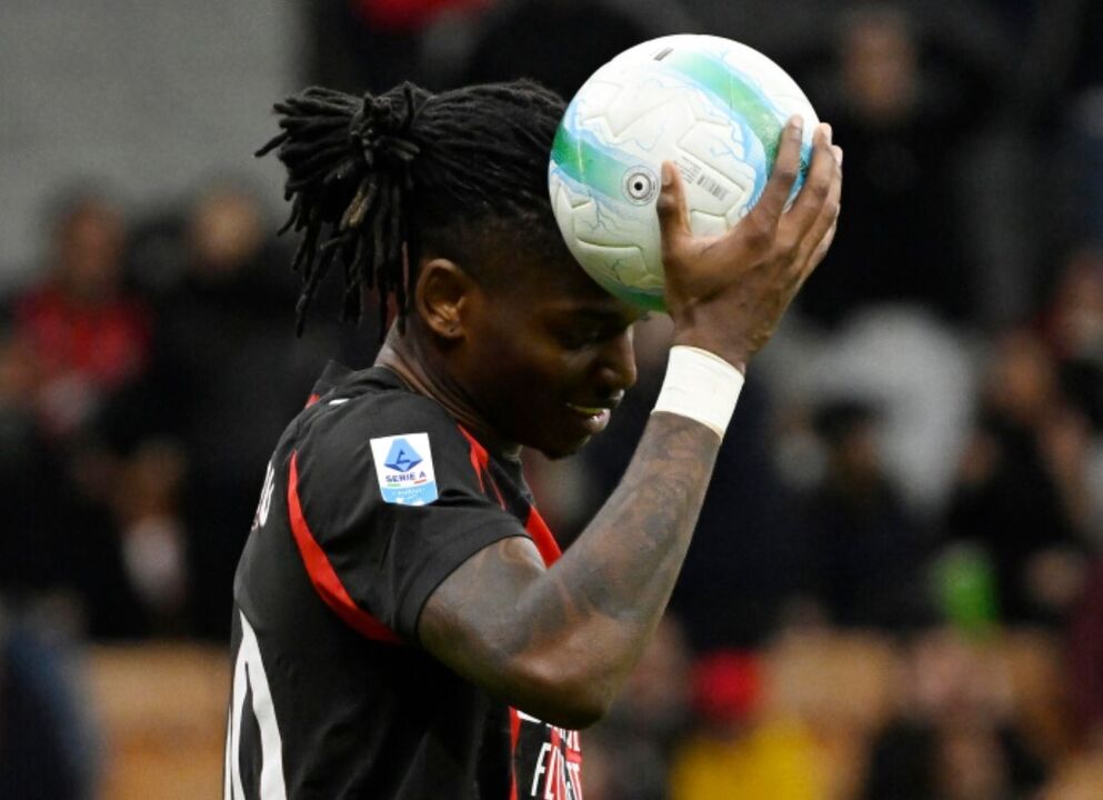 Rafael Leão pode chegar aos 20 golos, segundo Allegri.
