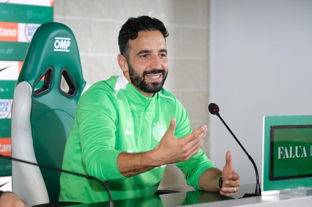 A conferência de antevisão ao jogo com o Nacional, onde Amorim foi confrontado com a notícia do dia