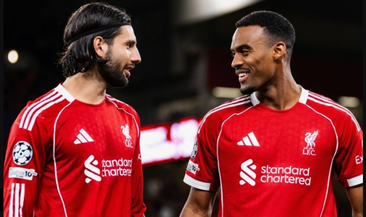 Gravenberch e Szoboszlai podem renovar contrato com o Liverpool
