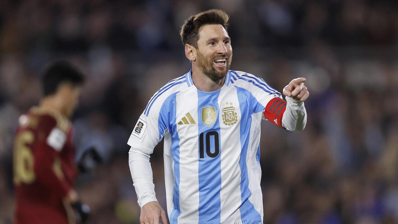 Messi joga por Argentina em Angola, num jogo que gera polémica devido ao custo