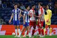 Prpic e Arnautovic travaram vários duelos durante o FC Porto-Estrela Vermelha