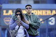 Adeptos do Boca Juniors homenageiam Miguel Ángel Russo