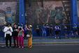 Adeptos do Boca Juniors homenageiam Miguel Ángel Russo