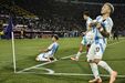 Prestianni celebra vitória da Argentina frente à Colômbia no Mundial Sub-20