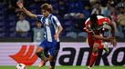 Jogo de futebol: FC Porto enfrenta Estrela Vermelha