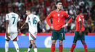 Cristiano Ronaldo em campo durante jogo Portugal-Hungria