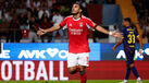 Pavlidis brilhou com um bis na vitória do Benfica sobre o Chaves