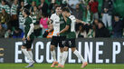 Ioannidis celebra o seu golo no Sporting-Alverca