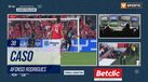 Árbitro foi ao VAR confirmar penálti para o Benfica e Otamendi não falhou na cobrança