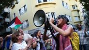 Manifestação pró-Palestina junto à embaixada de Israel em Lisboa