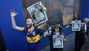 Adeptos do Boca Juniors homenageiam Miguel Ángel Russo