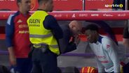 Samu confortado pelo selecionador Luís De La Fuente
