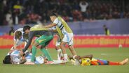 Jogadores da Argentina celebram vitória frente à Colômbia no Mundial de sub-20