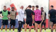 José Mourinho no treino do Benfica em véspera de jogo da Champions