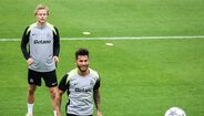 Hjulmand e Luis Suarez no treino