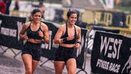 Competidoras enfrentam chuva na West Fitness Race em Mafra.