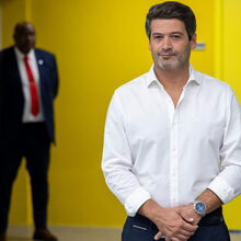 <![CDATA[ André Ventura perde segunda volta das eleições presidenciais em Faro e Madeira ]]>