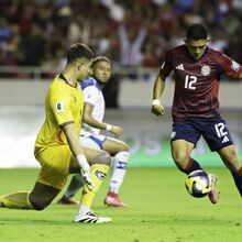 <![CDATA[ Nove polícias invadem balneário da Nicarágua para prender jogador antes do encontro com a Costa Rica ]]>
