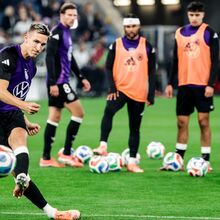 <![CDATA[ Nico Schlotterbeck não fala do interesse do Bayern ]]>