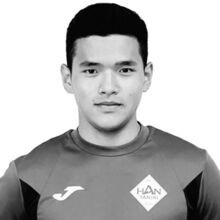 <![CDATA[ Jovem avançado cazaque morre aos 19 anos após ser titular em jogo da 2.ª Divisão ]]>