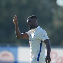 <![CDATA[ Jackson Martínez poderá regressar ao ativo no Cesarense, dos distritais de Aveiro ]]>