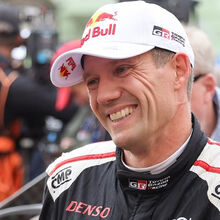 <![CDATA[ Sébastien Ogier lidera Rali do Centro Europeu por apenas seis décimos de segundo ]]>