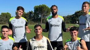 St. Juste mostra-se no treino da equipa B do Sporting