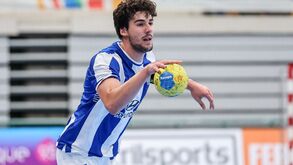 FC Porto de mão quente vence FC Gaia por 48-26