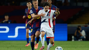 'L'Équipe' provoca Barcelona com Vitinha em destaque: «Bolas de Ouro»