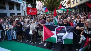 As imagens do protesto pró-Palestina junto à embaixada de Israel em Lisboa