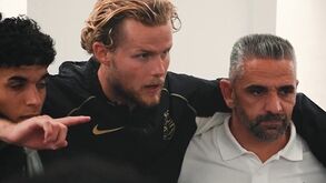 Do sorriso de Paulinho ao grito no balneário: Sporting mostra bastidores do jogo com o Nápoles