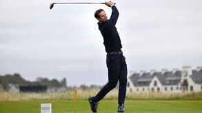 Parece golfista mas era tenista