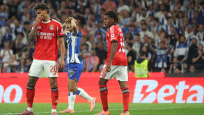 Jogo entre FC Porto e Benfica com o resultado 0-0
