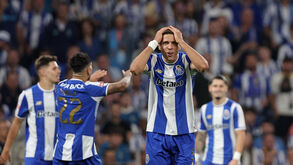 Bednarek: «Vieram aqui apenas para sobreviver, só quiserem defender»