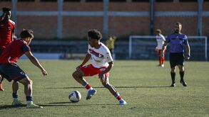 Gil Vicente vence P. Ferreira com dupla de regresso