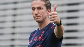 Presidente do Flamengo confia na renovação de Filipe Luís