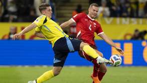 Suécia de Gyökeres e Lagerbielke surpreendida em casa pela Suíça